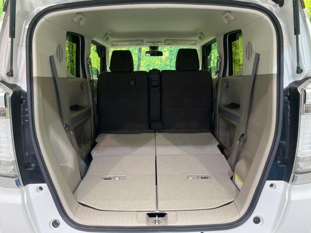 ���i�̂���������ʋ΁A���}���ɏ\���ȉ׎��X�y�[�X���m�ۂ��Ă���܂��B�Z�J���h�V�[�g��|���ƁA�傫�ȉו��̐ύڂ��\�ł���