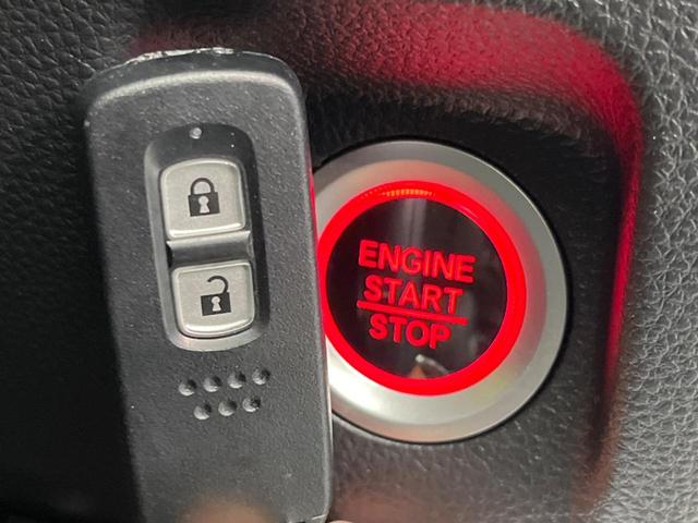 �y�g���������X�}�[�g�L�[�z�J�o����|�P�b�g�ɓ��ꂽ�܂܂ł��h�A�̎{���E�������\�ȃX�}�[�g�L�[�𑕔��B�G���W���̃I���E�I�t�����J�M�����o���K�v����������Ƃ��Ă��֗��ł���