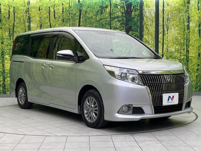 高透明度のガラス皮膜で撥水はもちろん、上質なツヤ・光沢を実現。紫外線や酸性雨から大切な愛車を保護し、色あせ・劣化を防止。「弾スプラッシュコート」、「弾プリミッサコート」からお選びいただけます。