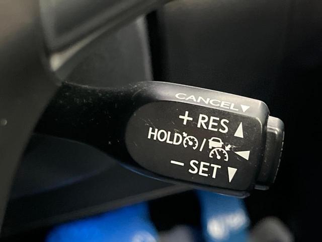 プレミアム　ＳＤナビ　バックカメラ　衝突被害軽減　レーダークルーズ　禁煙車　ハーフレザーシート　パワーシート　ドラレコ　スマートキー　ＬＥＤヘッド　ＥＴＣ　純正１８インチアルミ　オートハイビーム（画像6）