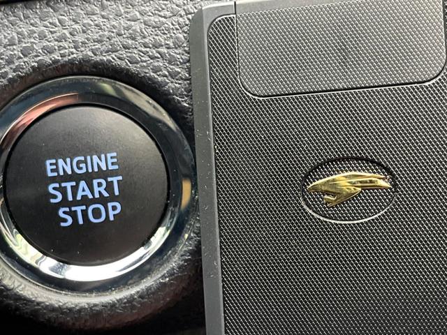 プレミアム　ＳＤナビ　バックカメラ　衝突被害軽減　レーダークルーズ　禁煙車　ハーフレザーシート　パワーシート　ドラレコ　スマートキー　ＬＥＤヘッド　ＥＴＣ　純正１８インチアルミ　オートハイビーム（画像25）