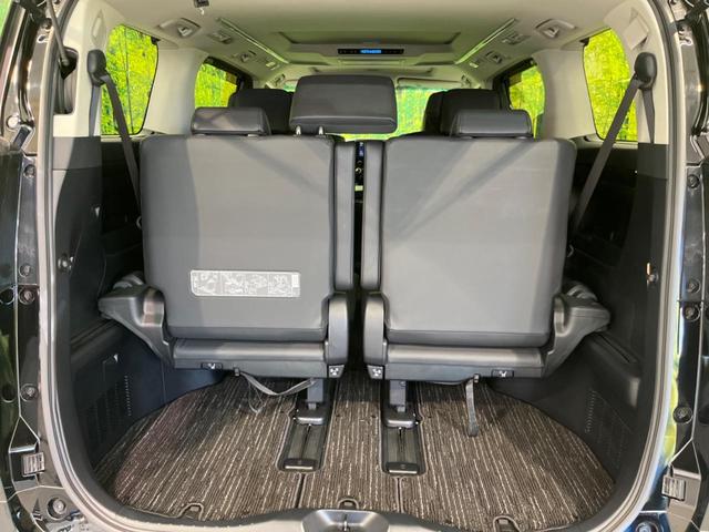 ２．５Ｓ　Ｃパッケージ　サンルーフ　両側電動ドア　フリップダウンモニター　ディスプレイオーディオ　バックカメラ　禁煙車　衝突被害軽減システム　レーダークルーズ　電動リアゲート　前席シートエアコン（画像28）