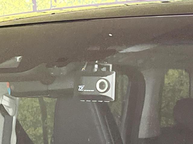 ２．５Ｓ　Ｃパッケージ　サンルーフ　両側電動ドア　フリップダウンモニター　ディスプレイオーディオ　バックカメラ　禁煙車　衝突被害軽減システム　レーダークルーズ　電動リアゲート　前席シートエアコン（画像34）