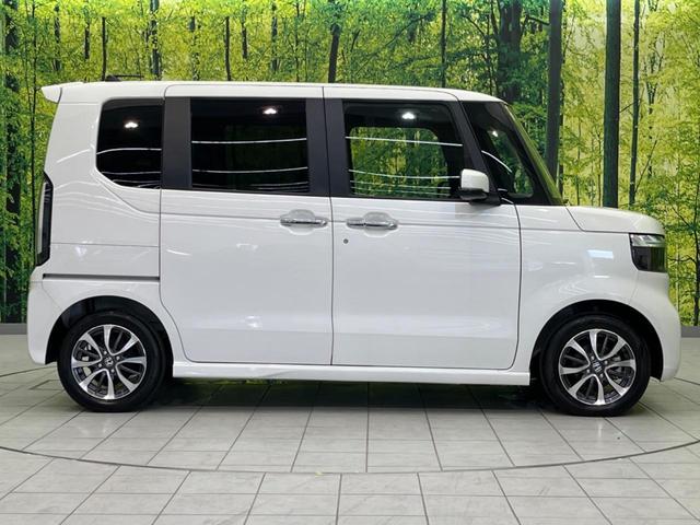 ベースグレード　電動ドア　純正ナビ　バックカメラ　衝突軽減システム　シートヒーター　禁煙車　コーナーセンサー　スマートキー　ＬＥＤヘッド　純正１４インチアルミ　オートハイビーム　車線逸脱警報　オートライト（画像28）