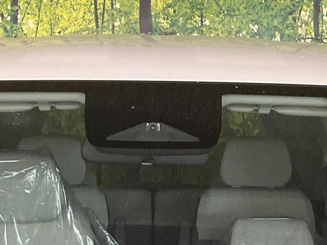 エアー　登録済み未使用車　純正８インチコネクトナビ　衝突軽減　両側電動スライド　禁煙車　レーダークルーズ　電動パーキングブレーキ　レーンアシスト　クリアランスソナー　Ｂｌｕｅｔｏｏｔｈ　電動格納（画像4）