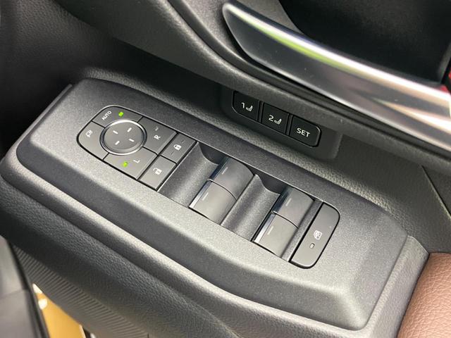 ＺＸ　４ＷＤ　ディーゼル（軽油）　サンルーフ　１２．３インチナビ　全周囲カメラ　ＪＢＬサウンド　衝突被害軽減　レーダークルーズ　禁煙車　電動リアゲート　レザーシート　前席シートエアコン　Ｂｌｕｅｔｏｏｔｈ（画像46）