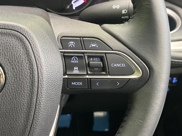 Ｓ－Ｚ　１３．２インチ後席モニター　両側電動スライド　衝突軽減装置　禁煙車　純正１０．５インチナビ　ＥＴＣ２．０　Ｂｌｕｅｔｏｏｔｈ　フルセグ　前席中列シートヒーター　ハーフレザーシート　パワーバックドア（画像6）