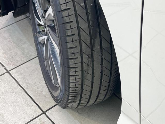 Ｓ－Ｚ　１３．２インチ後席モニター　両側電動スライド　衝突軽減装置　禁煙車　純正１０．５インチナビ　ＥＴＣ２．０　Ｂｌｕｅｔｏｏｔｈ　フルセグ　前席中列シートヒーター　ハーフレザーシート　パワーバックドア（画像21）
