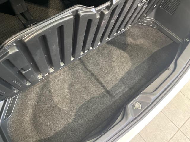 Ｓ－Ｚ　１３．２インチ後席モニター　両側電動スライド　衝突軽減装置　禁煙車　純正１０．５インチナビ　ＥＴＣ２．０　Ｂｌｕｅｔｏｏｔｈ　フルセグ　前席中列シートヒーター　ハーフレザーシート　パワーバックドア（画像34）