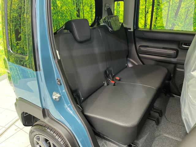 タフワイルド　届出済未使用車　メーカー純正９インチナビ　衝突軽減装置　レーダークルーズコントロール　全周囲カメラ　Ｂｌｕｅｔｏｏｔｈ　フルセグ　スマートキー　シートヒーター　ＬＥＤヘッドライト　レーンアシスト（画像9）
