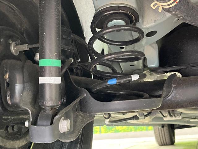 ハイブリッドＳ　電動スライドドア　衝突軽減装置　禁煙車　メーカー純正９インチナビ　全周囲カメラ　レーダークルーズコントロール　Ｂｌｕｅｔｏｏｔｈ　フルセグ　スマートキー　シートヒーター　ＬＥＤヘッド　レーンアシスト（画像21）