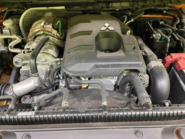 ＧＳＲ　ディーゼル　純正９型ナビ　衝突軽減装置　禁煙車　レーダークルーズコントロール　ブラインドスポットモニター　ＬＥＤヘッドライト　ＥＴＣ　ドラレコ　フルセグ　Ｂｌｕｅｔｏｏｔｈ　シートヒーター（画像18）
