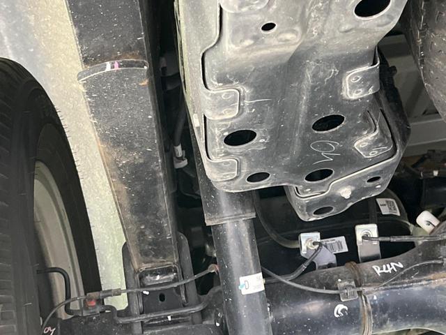 ＧＳＲ　ディーゼル　純正９型ナビ　衝突軽減装置　禁煙車　レーダークルーズコントロール　ブラインドスポットモニター　ＬＥＤヘッドライト　ＥＴＣ　ドラレコ　フルセグ　Ｂｌｕｅｔｏｏｔｈ　シートヒーター（画像23）