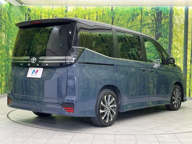 Ｓ－Ｚ　フリップダウンモニター　禁煙車　両側電動スライド　快適パック　純正１０．５インチナビ　バックカメラ　ＥＴＣ　Ｂｌｕｅｔｏｏｔｈ　フルセグ　シートヒーター　ブラインドスポットモニター　レーダークルーズ（画像18）