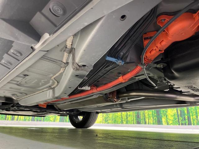 プレミアムＧ　ＨＥＶ　衝突軽減装置　禁煙車　９インチディスプレイオーディオ　全周囲カメラ　レーダークルーズコントロール　ＬＥＤヘッドライト　シートヒーター　スマートキー　コーナーセンサー　ステアリングスイッチ（画像21）