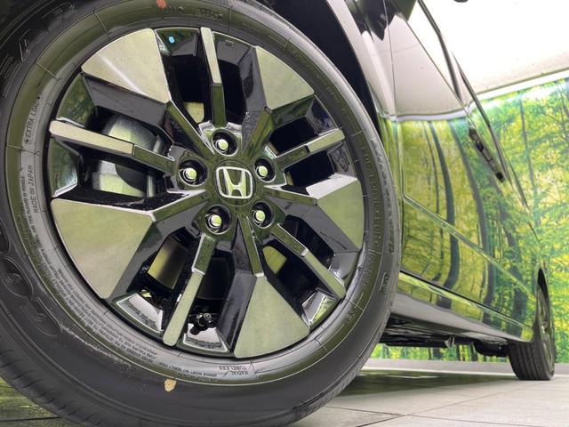 ｅ：ＨＥＶスパーダ　登録済未使用車　両側電動ドア　全周囲カメラ　衝突被害軽減システム　ハーフレザーシート　コーナーセンサー　スマートキー　ＬＥＤヘッド　純正１６インチアルミ　オートハイビーム　車線逸脱警報　オートライト（画像14）