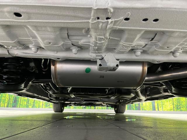 ｅ：ＨＥＶスパーダ　登録済未使用車　両側電動ドア　全周囲カメラ　衝突被害軽減システム　ハーフレザーシート　コーナーセンサー　スマートキー　ＬＥＤヘッド　純正１６インチアルミ　オートハイビーム　車線逸脱警報　オートライト（画像20）