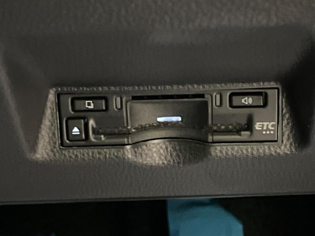 Ｘ　バックカメラ　衝突軽減　禁煙車　コーナーセンサー　　スマートキー　ビルトインＥＴＣ　ディスプレイオーディオ　オートライト　Ｂｌｕｅｔｏｏｔｈ　アイドリングストップ　電動格納ミラー（画像6）