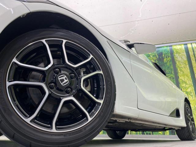 α　ＭＴ車　バックカメラ　衝突被害軽減システム　禁煙車　シートヒーター　スマートキー　ＬＥＤヘッド　クルコン　純正１５インチアルミ　オートライト　Ｂｌｕｅｔｏｏｔｈ再生　オートエアコン（画像13）