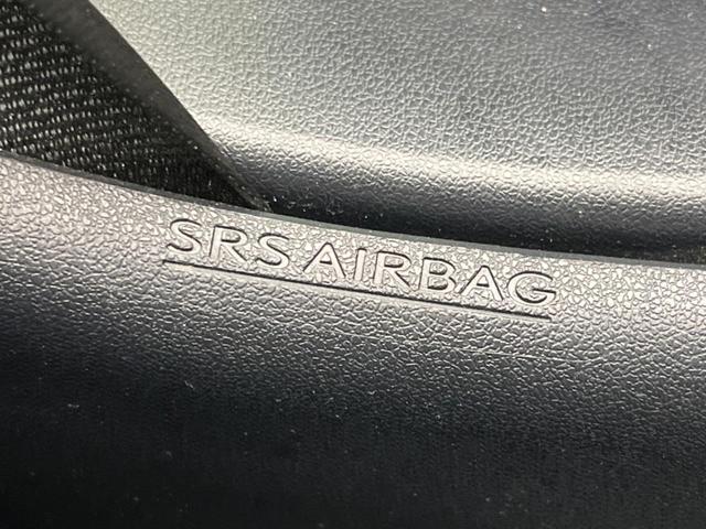 ＩＳ３００ｈ　バージョンＬ　オプションアルミ　純正ナビ　バックカメラ　衝突被害軽減　禁煙車　レーダークルーズ　パワーシート　ドラレコ　コーナーセンサー　スマートキー　ＬＥＤヘッド　ＥＴＣ　純正１８インチアルミ　オートライト（画像26）