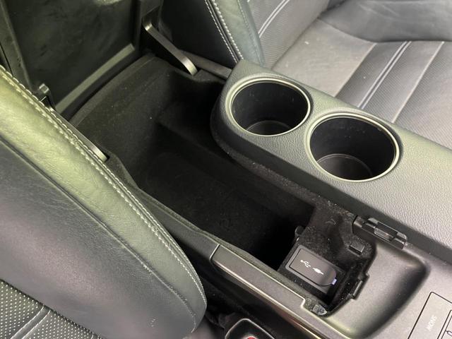 ＩＳ３００ｈ　バージョンＬ　オプションアルミ　純正ナビ　バックカメラ　衝突被害軽減　禁煙車　レーダークルーズ　パワーシート　ドラレコ　コーナーセンサー　スマートキー　ＬＥＤヘッド　ＥＴＣ　純正１８インチアルミ　オートライト（画像38）