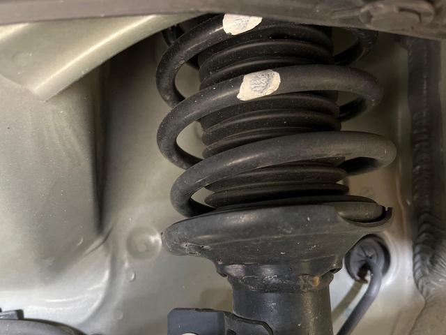 ハイブリッドＸＺ　両側電動ドア　全周囲カメラ　衝突軽減　禁煙車　ドラレコ　コーナーセンサー　スマートキー　ＬＥＤヘッド　ＥＴＣ　純正１４インチアルミ　オートハイビーム　車線逸脱警報　オートライト（画像23）