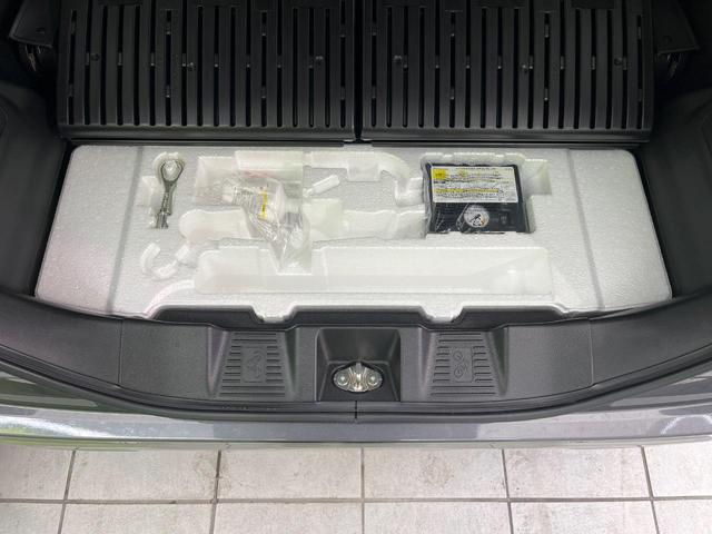 ハイブリッドＸＺ　両側電動ドア　全周囲カメラ　衝突軽減　禁煙車　ドラレコ　コーナーセンサー　スマートキー　ＬＥＤヘッド　ＥＴＣ　純正１４インチアルミ　オートハイビーム　車線逸脱警報　オートライト（画像38）