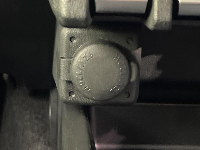 ＦＣ　４ＷＤ　セーフティサポート　禁煙車　レーダークルーズコントロール　シートヒーター　ＬＥＤヘッドライト　レーンアシスト　コーナーセンサー　オートマチックハイビーム　純正１５インチアルミホイール（画像46）