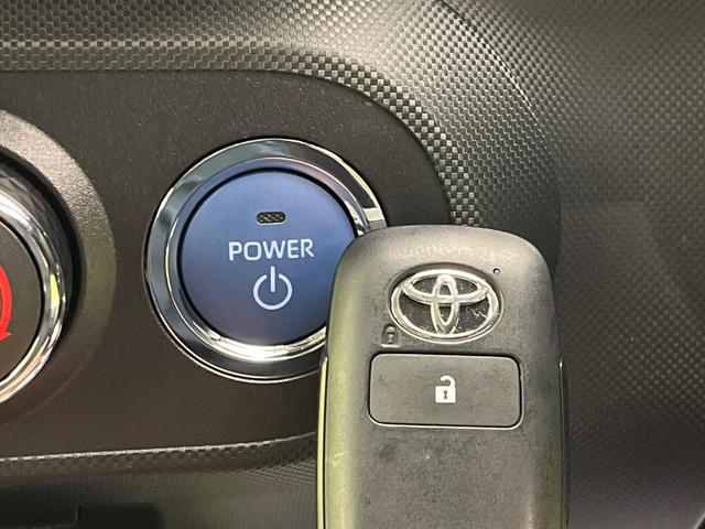 Ｚ　全周囲カメラ　衝突軽減　禁煙車　ドラレコ　コーナーセンサー　スマートキー　ＬＥＤヘッド　ＥＴＣ　ディスプレイオーディオ　純正１７インチアルミ　車線逸脱警報　オートライト　オートエアコン（画像23）