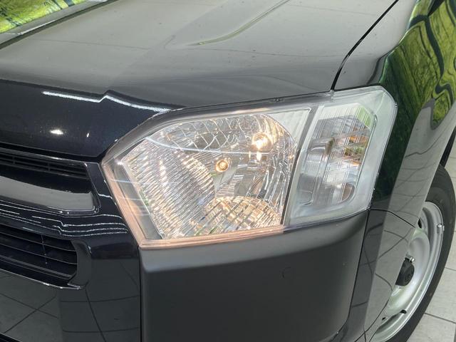ハイブリッドＧＬ　登録済未使用車　セーフティセンス　レーダークルーズコントロール　ＡＣ１００Ｖ電源　レーンアシスト　コーナーセンサー　オートマチックハイビーム　オートライト　ステアリングスイッチ　オートエアコン（画像12）