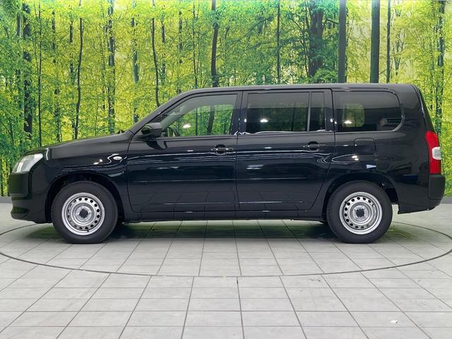 ハイブリッドＧＬ　登録済未使用車　セーフティセンス　レーダークルーズコントロール　ＡＣ１００Ｖ電源　レーンアシスト　コーナーセンサー　オートマチックハイビーム　オートライト　ステアリングスイッチ　オートエアコン（画像25）