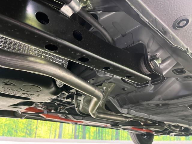 ハイブリッドＧＬ　登録済未使用車　セーフティセンス　レーダークルーズコントロール　ＡＣ１００Ｖ電源　レーンアシスト　コーナーセンサー　オートマチックハイビーム　オートライト　ステアリングスイッチ　オートエアコン（画像31）