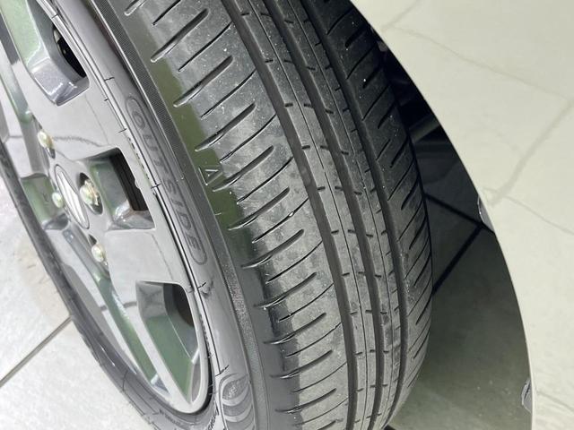 ハイブリッドＸＺ　両側電動スライド　禁煙車　衝突軽減装置　メーカー９インチ　全周囲カメラ　ＥＴＣ　Ｂｌｕｅｔｏｏｔｈ　フルセグ　シートヒーター　ステアリングスイッチ　レーダークルーズコントロール　革巻きステアリング（画像24）