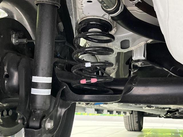 ハイブリッドＭＶ　禁煙車　メーカー９インチナビ　全周囲カメラ　両側電動スライド　衝突軽減装置　レーダークルーズコントロール　スマートキー　ブラインドスポットモニター　シートヒーター　オートライト　オートエアコン（画像26）