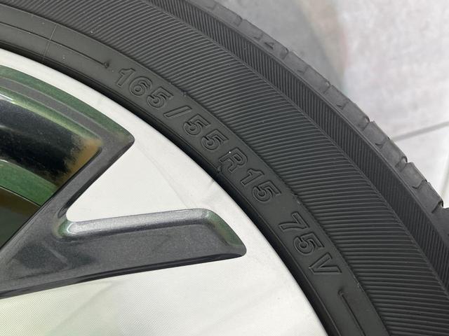 ハイブリッドＸＳ　メーカー９インチナビ　禁煙車　全周囲カメラ　両側電動スライド　レーダークルーズコントロール　ステアリングスイッチ　革巻きステアリング　Ｂｌｕｅｔｏｏｔｈ　フルセグ　シートヒーター　スマートキー（画像27）