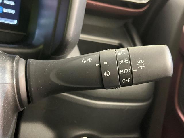 ハイブリッドＸＳ　メーカー９インチナビ　禁煙車　全周囲カメラ　両側電動スライド　レーダークルーズコントロール　ステアリングスイッチ　革巻きステアリング　Ｂｌｕｅｔｏｏｔｈ　フルセグ　シートヒーター　スマートキー（画像46）