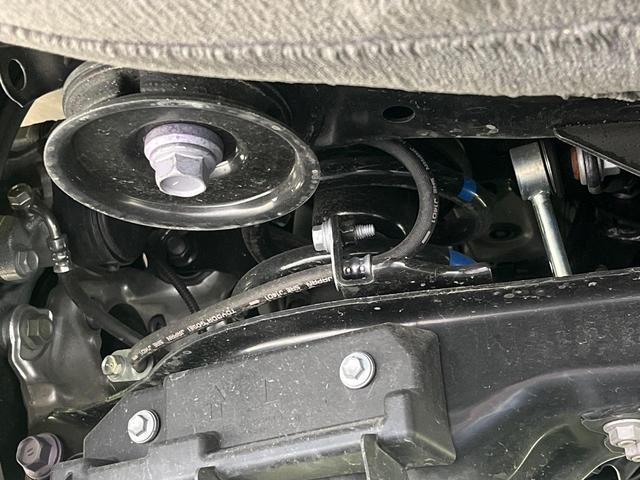 Ｚ　両側電動スライド　後席モニター　純正１４型ディスプレイオーディオ　全周囲カメラ　衝突軽減装置　レーダークルーズ　禁煙車　スマートキー　コーナーセンサー　レーンアシスト　パワーシート　ＥＴＣ（画像28）