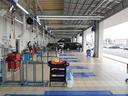 大型整備工場を完備しておりますので、ご納車後も安心です。