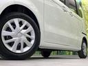 ベースグレード　届出済未使用車　電動スライド　衝突軽減装置　スマートキー　シートヒーター　ステアリングスイッチ　車線逸脱警報　オートマチックハイビーム　踏み間違い防止　コーナーセンサー　ＬＥＤヘッドライト（13枚目）