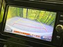 プリウス Ｓセーフティプラス　純正ＳＤナビ　バックカメラ　レーダークルーズ　衝突軽減装置　禁煙車　コーナーセンサー　レーンキープ　スマートキー　ＬＥＤヘッド　ＥＴＣ　オートマチックハイビーム　車線逸脱警報　ドライブレコーダー（5枚目）