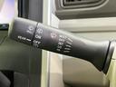 Ｌ　ＳＡ　衝突軽減装置　禁煙車　ＳＤナビ　ＥＴＣ　Ｂｌｕｅｔｏｏｔｈ　両側スライドドア　ＣＤ／ＤＶＤ再生　地デジ　盗難防止装置　プライバシーガラス　アイドリングストップ　ベンチシート　横滑防止装置（43枚目）
