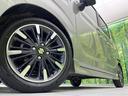 ハイブリッドＸＳ　両側電動スライド　衝突軽減装置　レーダークルーズコントロール　禁煙車　メーカーナビ　全周囲カメラ　ＥＴＣ　Ｂｌｕｅｔｏｏｔｈ　フルセグ　ドライブレコーダー　デジタルインナーミラー　コーナーセンサー（13枚目）