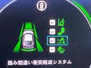 ｅ：ＨＥＶ　衝突軽減装置　禁煙車　純正９インチナビ　ＢＯＳＥサウンド　アダプティブクルーズ　バックカメラ　ＥＴＣ　Ｂｌｕｅｔｏｏｔｈ　フルセグ　ドライブレコーダー　シートヒーター　パワーシート（53枚目）