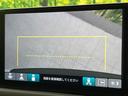 ｅ：ＨＥＶ　衝突軽減装置　禁煙車　純正９インチナビ　ＢＯＳＥサウンド　アダプティブクルーズ　バックカメラ　ＥＴＣ　Ｂｌｕｅｔｏｏｔｈ　フルセグ　ドライブレコーダー　シートヒーター　パワーシート（61枚目）