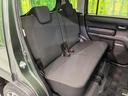 後部座席も気になるようなキズ・汚れやへたり等、大きなダメージはなく、良好な状態です。