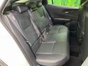 後部座席も気になるようなキズ・汚れやへたり等、大きなダメージはなく、良好な状態です。