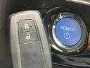 プリウス Sセーフティプラス ナビ バックカメラ 衝突軽減装置 レーダークルーズコントロール 禁煙車 コーナーセンサー レーンキープ スマートキー LEDヘッド ETC オートマチックハイビーム パーキングアシスト(7枚目)