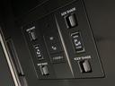 アルファードハイブリッド Ｚ　ガラスルーフ　両側電動スライドドア　後席モニター　全周囲カメラ　ＡＣ１００Ｖ電源　衝突軽減装置　レーダークルーズ　禁煙車　パワーバックドア　シートヒーター　パワーシート　シートエアコン　パワーシート（4枚目）