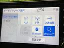 Ｓ　衝突軽減装置　純正ナビ　バックカメラ　レーダークルーズ　ＥＴＣ　Ｂｌｕｅｔｏｏｔｈ　フルセグ　禁煙車　デジタルインナーミラー　スマートキー　ＬＥＤヘッド　革巻きハンドル　ステアリングスイッチ（50枚目）
