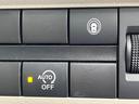 S 衝突軽減装置 禁煙車 SDナビ バックカメラ ETC Bluetooth スマートキー レーンアシスト コーナーセンサー オートマチックハイビーム オートライト ステアリングスイッチ CD再生 地デジ(37枚目)